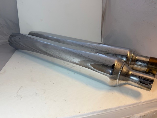 64900239 / 64900240 Muffler