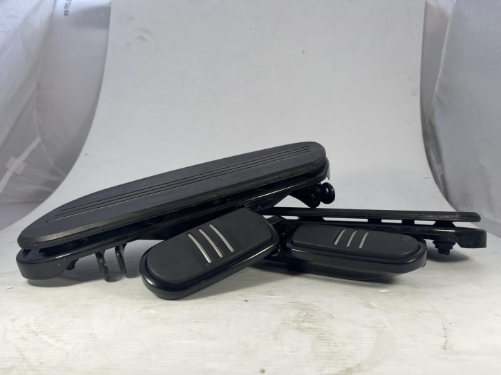 50683-04, 50688-04 Trittbrett- und Soziusrastenkit Touring